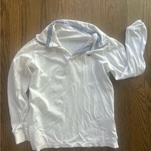 Vineyard Vines White Shirt with Blue Striped Collar